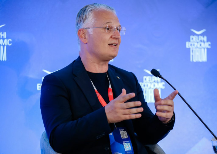 delphi-economic-forum-9123-1024x731.jpg?v=0