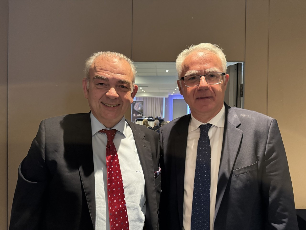 b2ap3-large-0-02-05-f8f953980d455c22b6313a234ee509dbbf7e88df3a2a67154b4c0c4c4937eaad-365af70c3696ee9.jpg?v=0