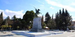 «Η Φλόγα του Λαού δεν Σβήνει: Ένα Σύγχρονο Μουσείο για την Επανάσταση στην Πλατεία Άρεως»