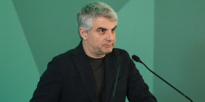 Παραιτείται από βουλευτής ο Οδυσσέας Κωνσταντινόπουλος-Παραδίδει την έδρα του στο ΠΑΣΟΚ