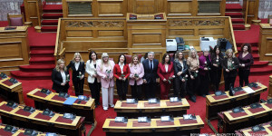 Ο Οδυσσέας Κωνσταντινόπουλος στην επετειακή αναφορά για τη μέρα της γυναίκας