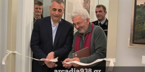 Εγκαίνια για την έκθεση του καλλιτέχνη Βασίλη Τάγκαλου στη Δημοτική Πινακοθήκη