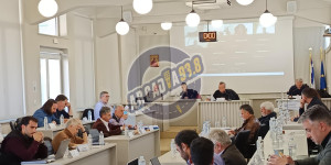 "Ανεμογεννήτριες/ Μπαταρίες": Οι θέσεις των Περιφερειακών Παρατάξεων για τα έργα ΑΠΕ στην Αρκαδία