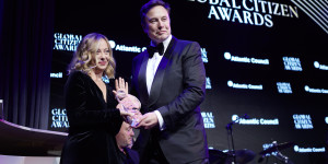 Η επαναφορά της "κλασσικής συνταγής": Μπουρδολογία, ρατσισμός και "ανδρίλα"  στον 21ο αιώνα