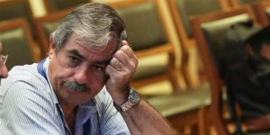 "Η κυβέρνηση απαξιώνει την περιουσία των πολλών για να την πάρουν κοψοχρονιά οι λίγοι και τα funds"