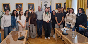 Στην έδρα της Περιφέρειας μαθητές και μαθήτριες του 2ου Πρότυπου Γενικού Λυκείου Τρίπολης