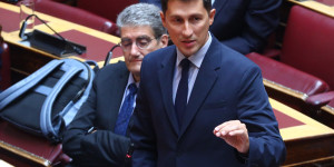 "Η ανικανότητα της Νέας Δημοκρατίας κατακαίει την Ελλάδα"