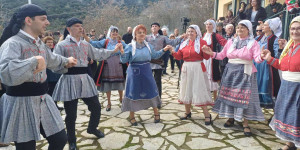 Ο Χορευτικός Όμιλος Τρίπολης στο έθιμο της Γουρουνοχαράς στο Άγαλι