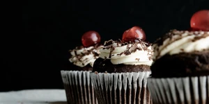 Εορτολόγιο: Ποιος γιορτάζει σήμερα 5 Μαρτίου - Σε ποιους θα πείτε "χρόνια πολλά"