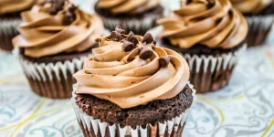 Εορτολόγιο: Ποιος γιορτάζει σήμερα 6 Μαΐου - Σε ποιους θα πείτε "χρόνια πολλά"