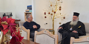 Συνάντηση Περιφερειάρχη - Μητροπολίτη Μαντινείας και Κυνουρίας στην Περιφέρεια