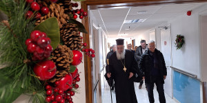 Χριστουγεννιάτικες ευχές και μήνυμα στήριξης στο Δεκάζειο Γηροκομείο Τρίπολης από τον Περιφερειάρχη Πελοποννήσου