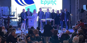 Πλήθος κόσμου στην εκδήλωση του Εμπορικού Συλλόγου Τρίπολης
