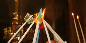 Μεγάλο Σάββατο: Δεύτε Λάβετε Φως - Η Πρώτη Ανάσταση