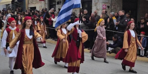 Με κάθε επισημότητα οι εκδηλώσεις στο Άστρος για την 25η Μαρτίου