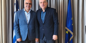 Συνάντηση Μαν. Δολιανίτη με τον Γραμματέα Αποκεντρωμένης Διοίκησης Πελοποννήσου