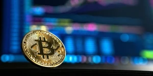 Bitcoin: Οι λόγοι πίσω από τη μεγάλη πτώση και το αρνητικό κλίμα στις αγορές