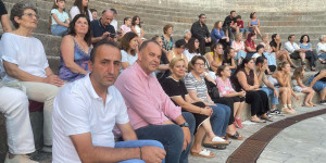 Καταιγιστικό χειροκρότημα στη Δημητσάνα για το "DoBirdsDream of Flying?"
