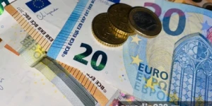 Μπαράζ πληρωμών από e-ΕΦΚΑ και ΔΥΠΑ - Ποια επιδόματα καταβάλλονται από 20 έως 24 Ιουλίου