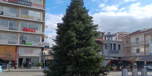 Κανονικά, τελικά, η τελετή φωταγώγησης του δέντρου σήμερα στην Τρίπολη