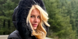 Την ορεινή Αρκαδία επέλεξε για τα Χριστούγεννα η Ελένη Μενεγάκη
