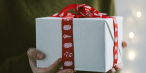 Εορτολόγιο: Ποιος γιορτάζει σήμερα 7 Μαΐου - Σε ποιους θα πείτε "χρόνια πολλά"