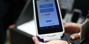 "Να παραταθεί η εφαρμογή της ψηφιακής κάρτας έως το τέλος της τουριστικής περιόδου"