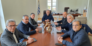Περιφερειακή σύσκεψη με το Επιμελητηριακό Συμβούλιο Πελοποννήσου - Στόχος η ενίσχυση της επιχειρηματικότητας