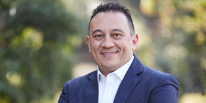 Βλάσης: "Τιμούμε τους προστάτες των γραμμάτων και όλους τους εκπαιδευτικούς"