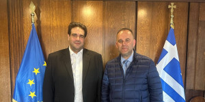 Για τις κατολισθήσεις και τον αποκλεισμό της εθνικής συζήτησε ο Ευστ. Κούλης με τον υπουργό Εσωτερικών