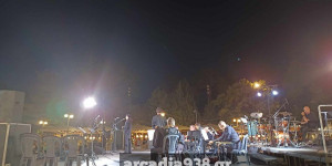 Με πολλαπλά μηνύματα η συναυλία της Πλατείας Άρεως