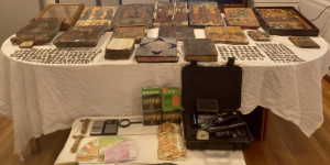 Χειροπέδες στον ηγούμενο της Μονής Μεγάλου Σπηλαίου-Τα κειμήλια που έβγαζε προς πώληση!