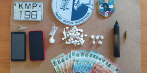Σύλληψη νεαρών ημεδαπών στη Μεσσηνία για παραβίαση του νόμου κατά των ναρκωτικών