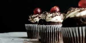 Εορτολόγιο: Ποιος γιορτάζει σήμερα 30 Ιανουαρίου - Σε ποιους θα πείτε "χρόνια πολλά"