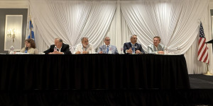 Κώστας Τζιούμης: "Το Παναρκαδικό Νοσοκομείο έχει τεράστια προσφορά στην τοπική κοινωνία"