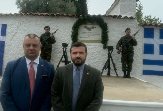 Στις εκδηλώσεις για την Β' Εθνοσυνέλευση κλιμάκιο της Φωνής Λογικής