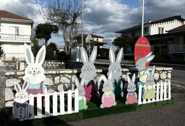 Φόρεσε τα πασχαλινά της η Τοπική Κοινότητα Αγίου Κωνσταντίνου (video)