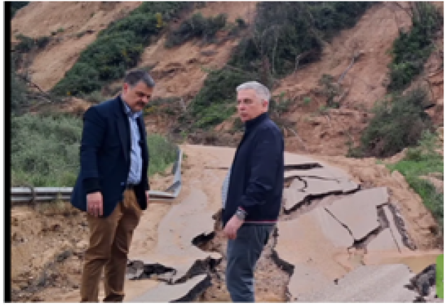 Μάκαρης - Φαράντος: Οδός Τρίπολης-Πύργου. Μνημείο Αδράνειας ή "Αξιοθέατο";