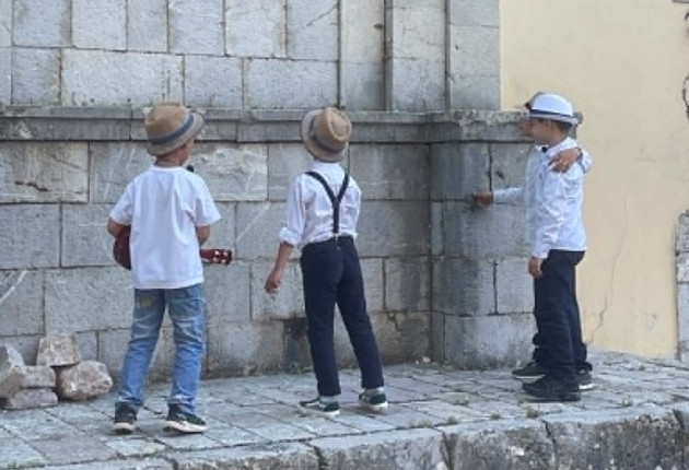 Αυλαία στις σχολικές εορτές της Γορτυνίας παρουσία του Δημάρχου και μελών της Δημοτικής Αρχής