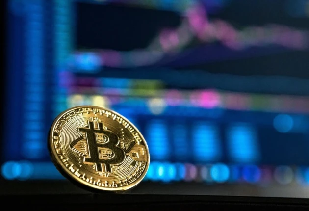 Bitcoin: Οι λόγοι πίσω από τη μεγάλη πτώση και το αρνητικό κλίμα στις αγορές