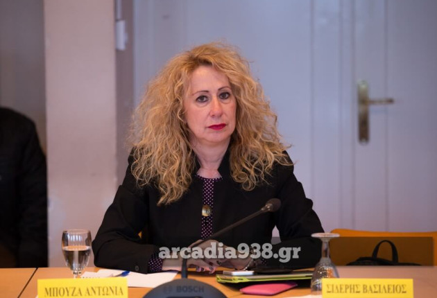Ψηφιακή υποδούλωση, κομματικός δογματισμός και κοινωνική ανέχεια, συνθέτουν το Νεοφεουδαρχισμό στην Ελλάδα του σήμερα