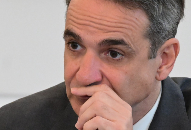 Ανακοινώνεται ανασχηματισμός στις 12:30