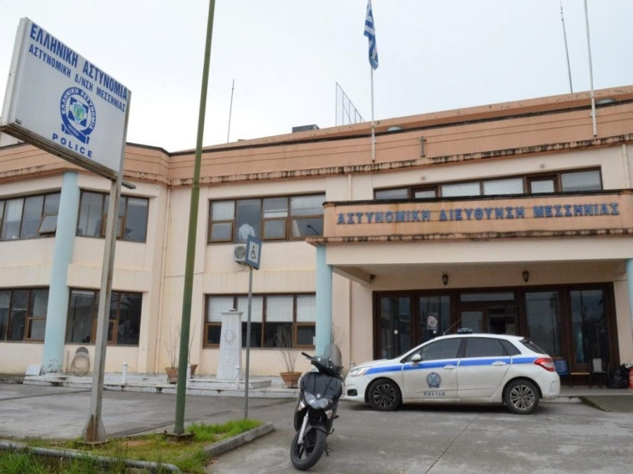 Τρεις συλλήψεις για κλοπή και για -κατά περίπτωση- αδικήματα παράβασης του Κ.Ο.Κ. και της απείθειας