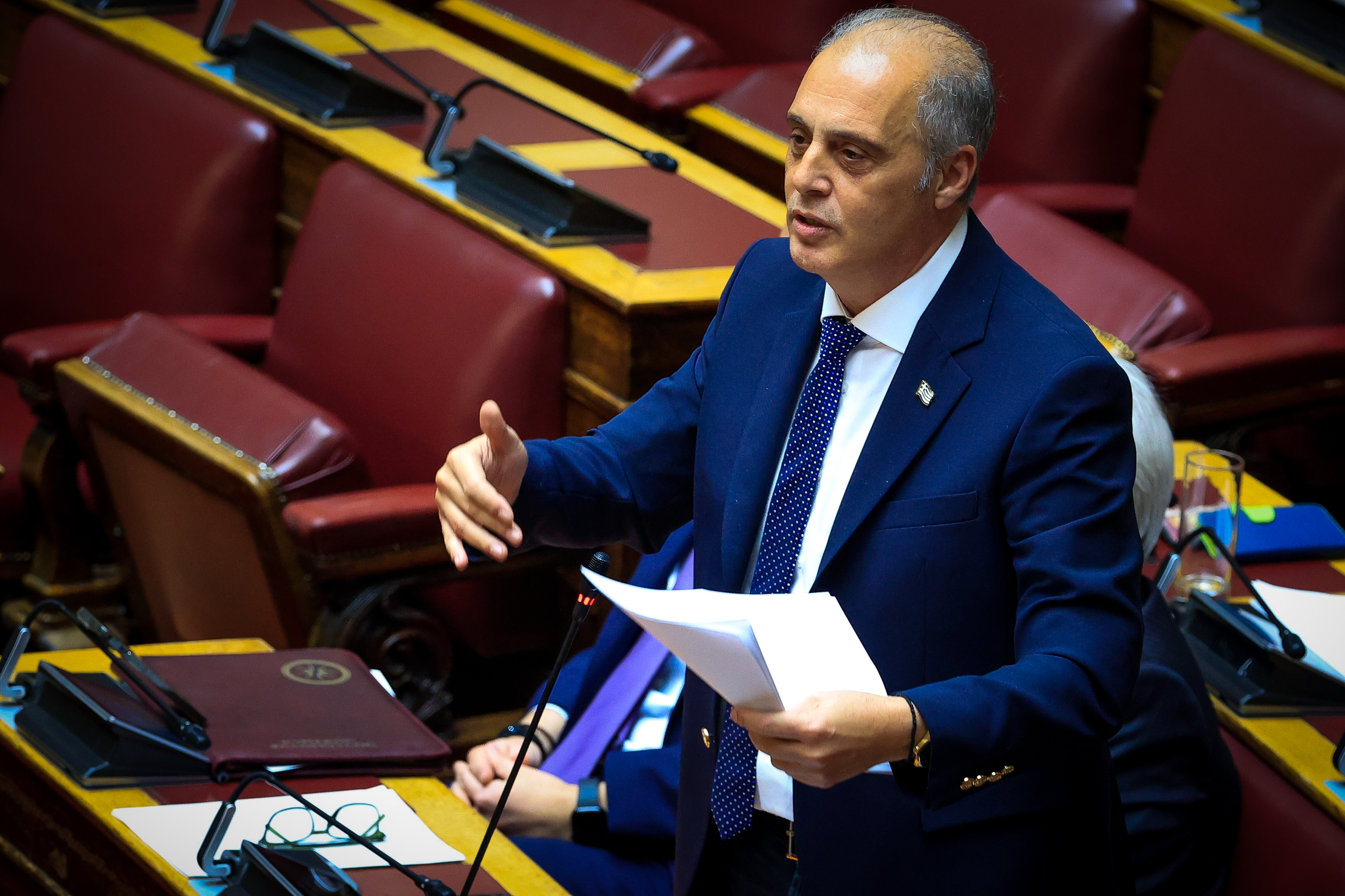 Ερώτηση Βελόπουλου στον υπουργό Περιβάλλοντος & Ενέργειας για το ξεσηκωμό στον Κοσμά