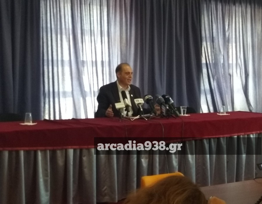 Ερώτηση Βελόπουλου σε 4 υπουργούς για το σιδηροδρομικό δίκτυο της Πελοποννήσου