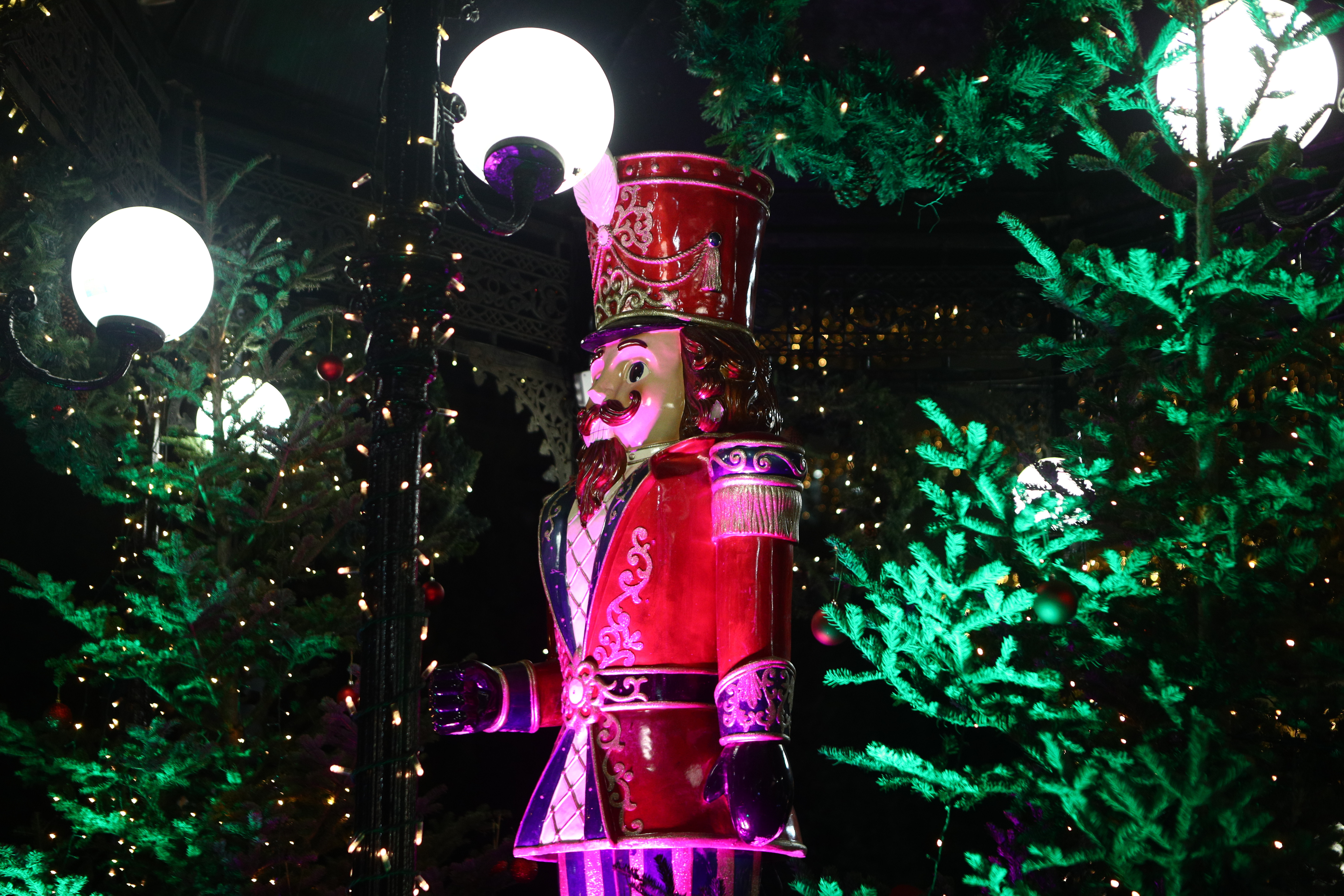 Έως τις 6 το απόγευμα ανοιχτά σήμερα τα μαγαζιά στην Τρίπολη