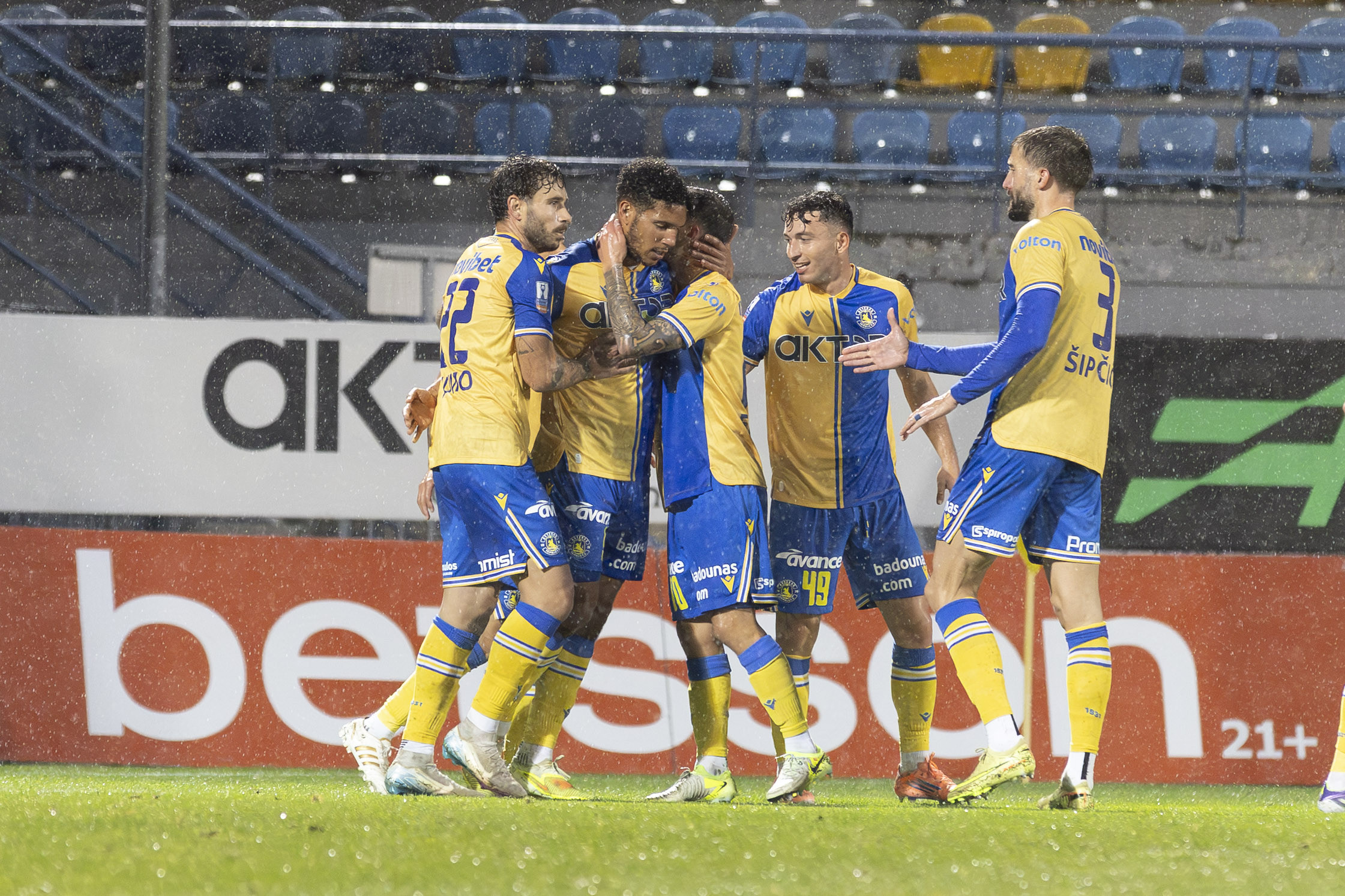 Αυτοί που βλέπουν περισσότερες φορές την κίτρινη