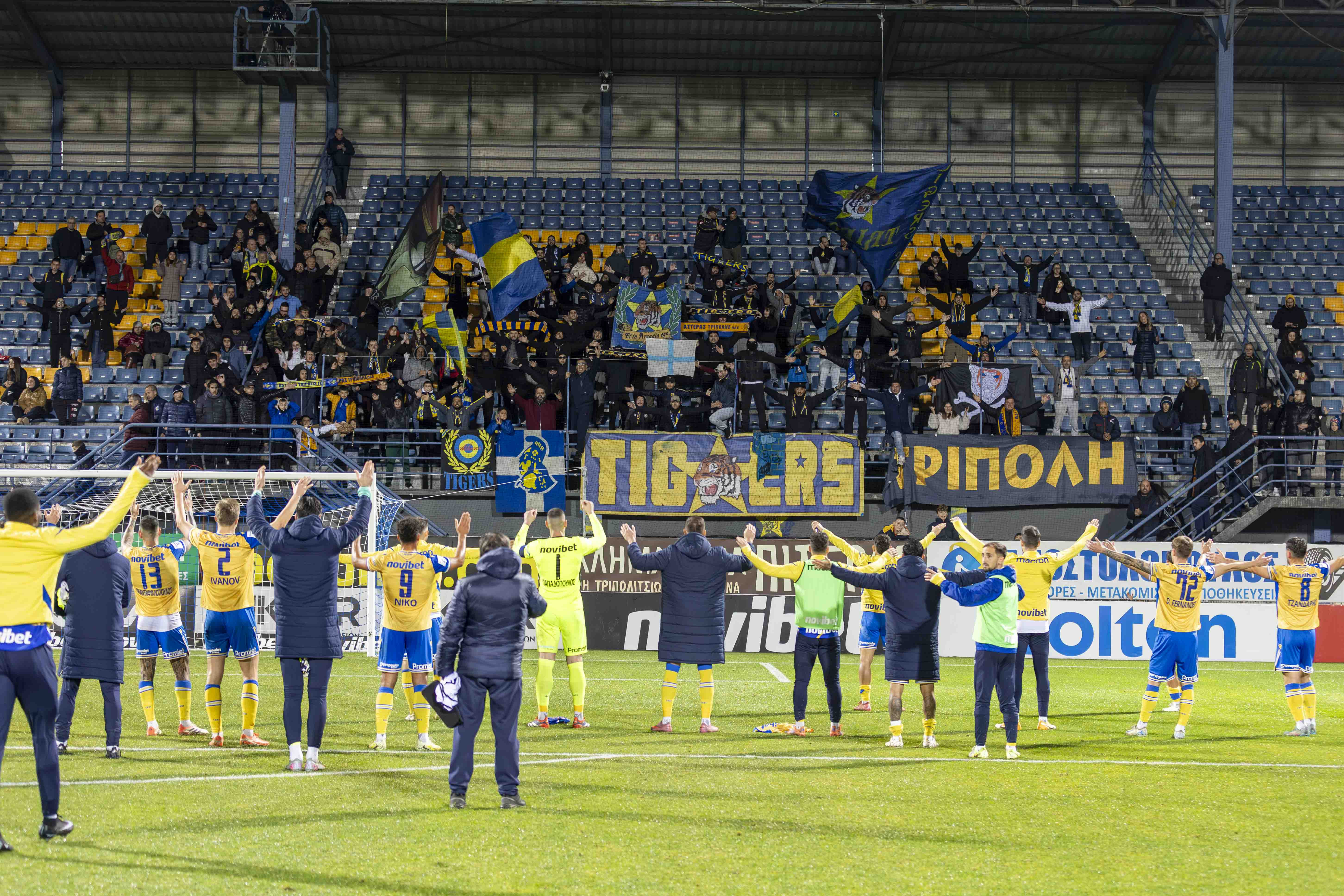 Με σύμμαχο το αήττητο εντός έδρας