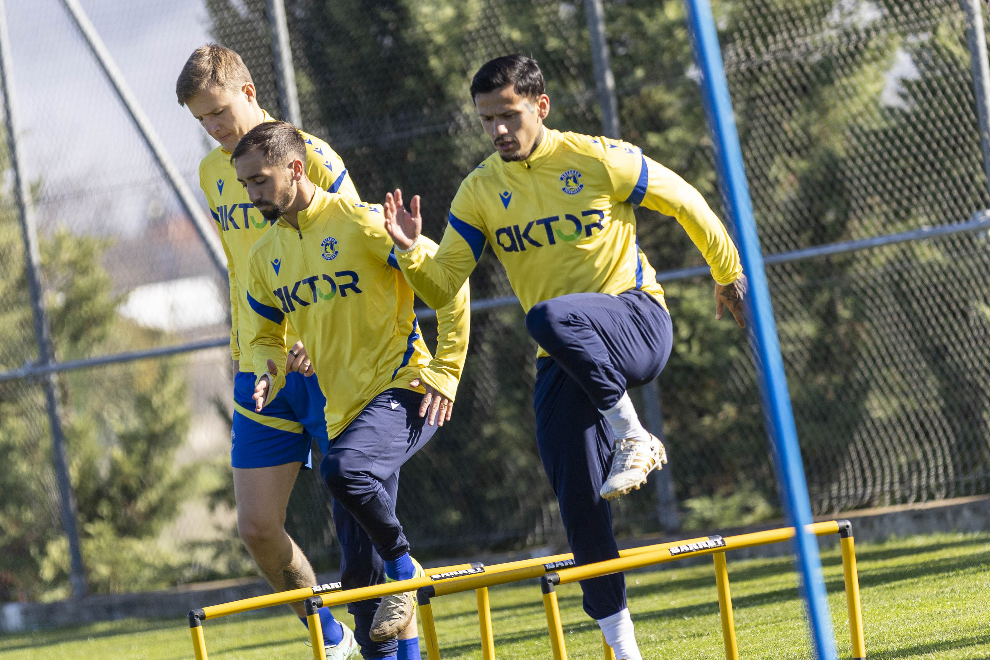 Τα δύο ταξίδια σε μια εβδομάδα