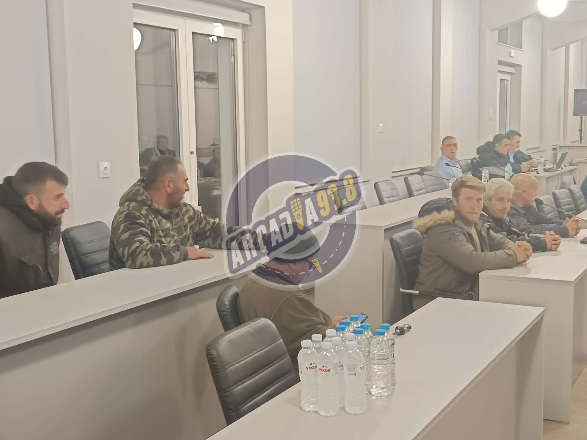 Επιχείρηση "Ήρεμα Χριστούγεννα": Σε τι είδους "διάλογο" κάλεσε ο Έλληνας Πρωθυπουργός τους αγρότες;